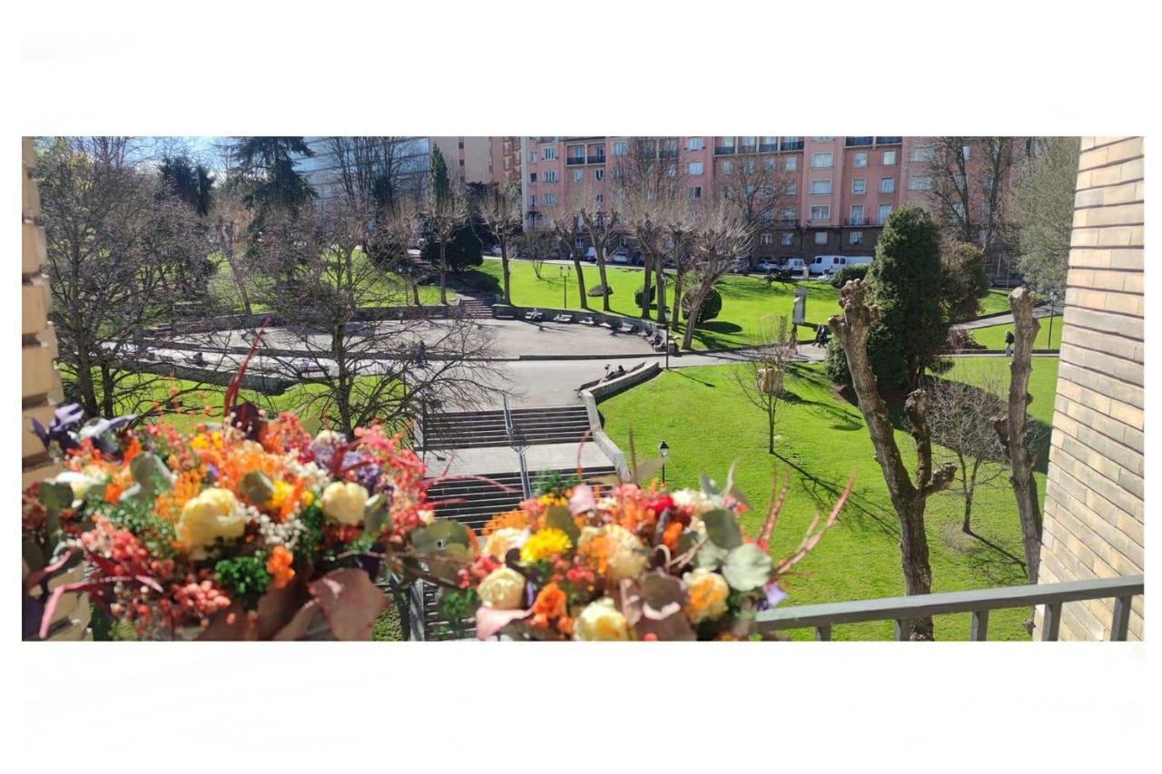 Апартаменты El Balcon Del Campillin Овьедо Экстерьер фото